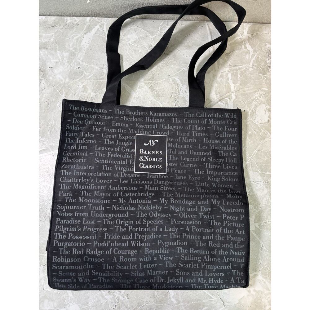 Barnes And Noble Classics Tote Bag Black And White Pudd’nhead Wilson My Antonia